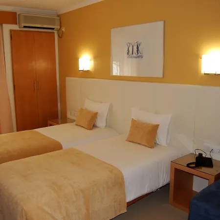 Mare Отель Назаре